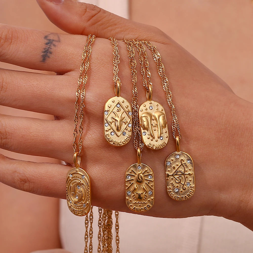 Colar Medalhas Zodíaco Signos Banhado em Ouro 18K