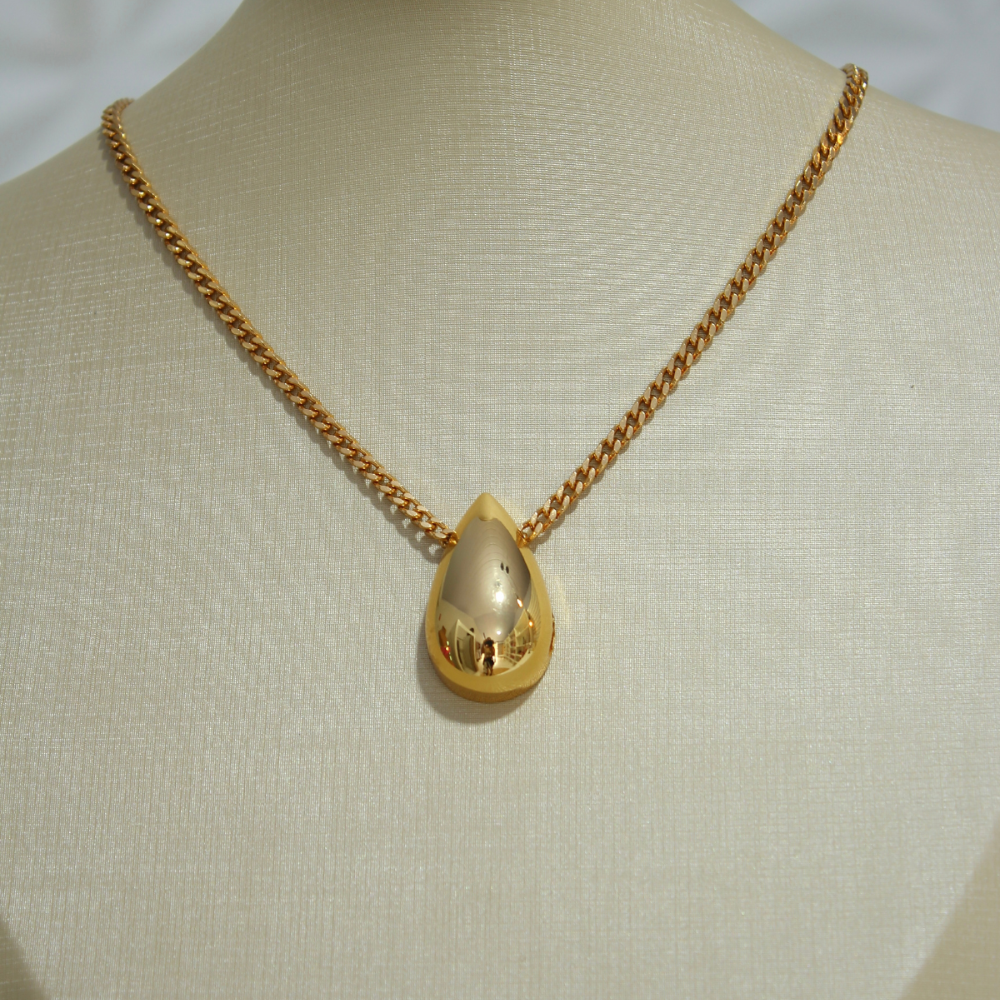 Colar Gota Banhado em Ouro 18K