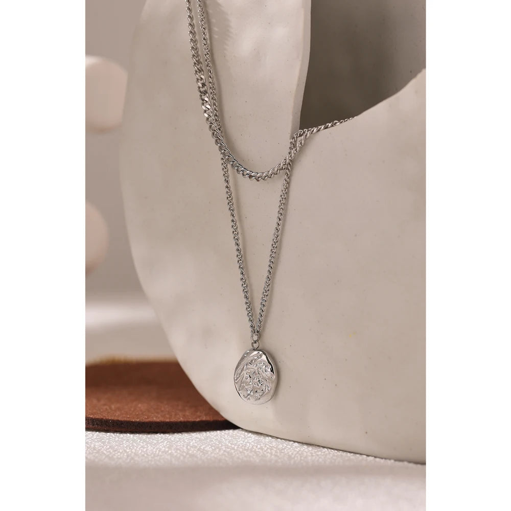 Colar Duplo Medalha Banhado em Ouro 18K