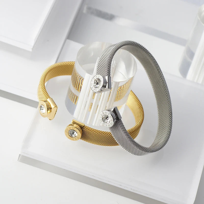 Bracelete Malha Algarismo Romano Banhado em Ouro 18K