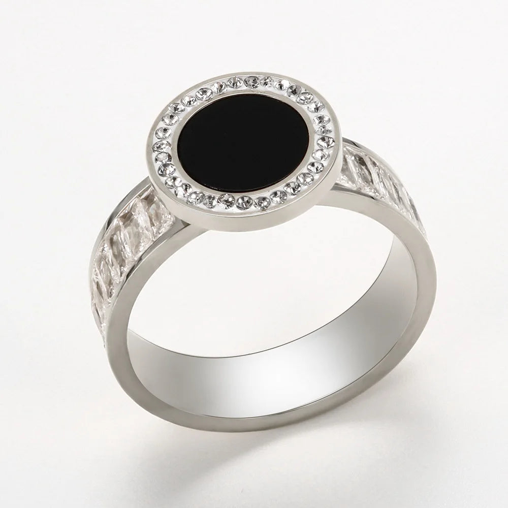 Anel Anna Zircônias Banhado em Ouro 18K