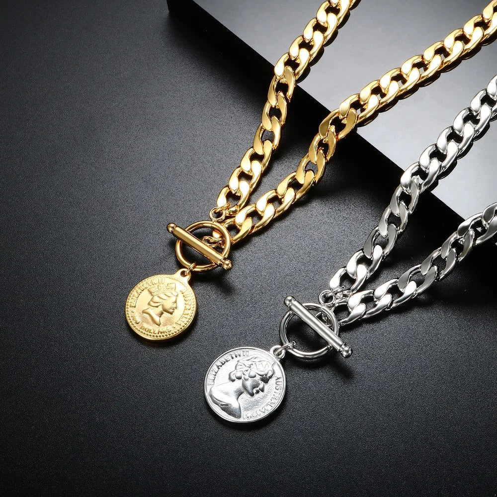 Colar Medalha Moeda Banhado em Ouro 18K