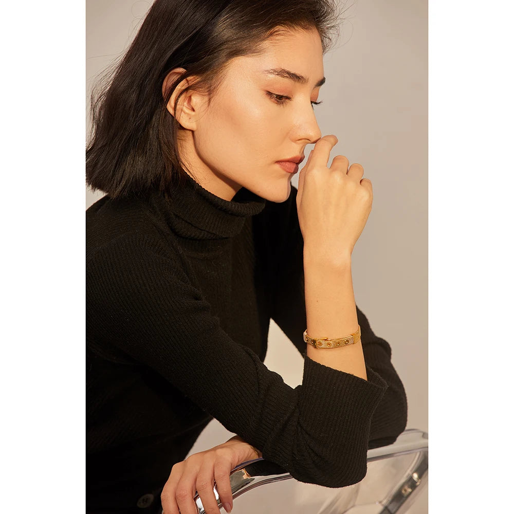 Bracelete Fivela Banhado em Ouro 18K