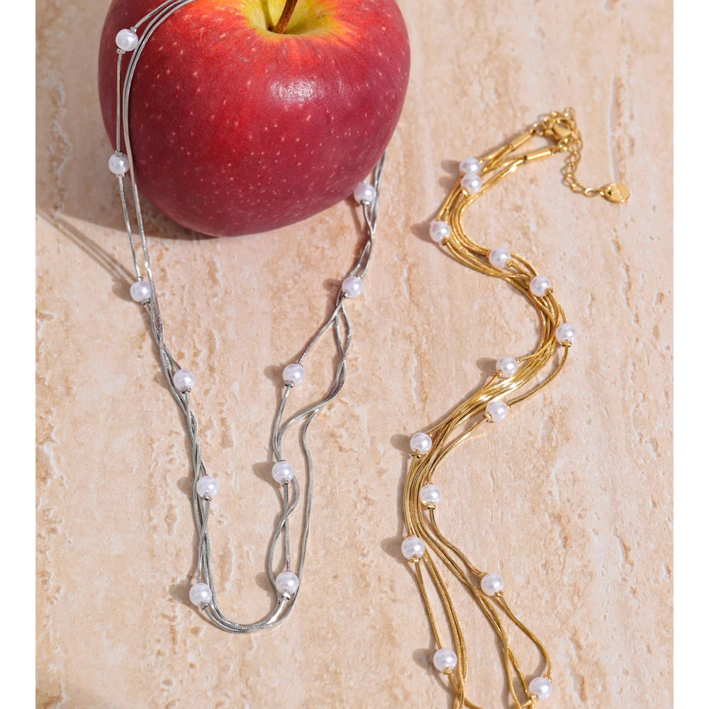 Colar Trio com Pérolas Banhado em Ouro 18K