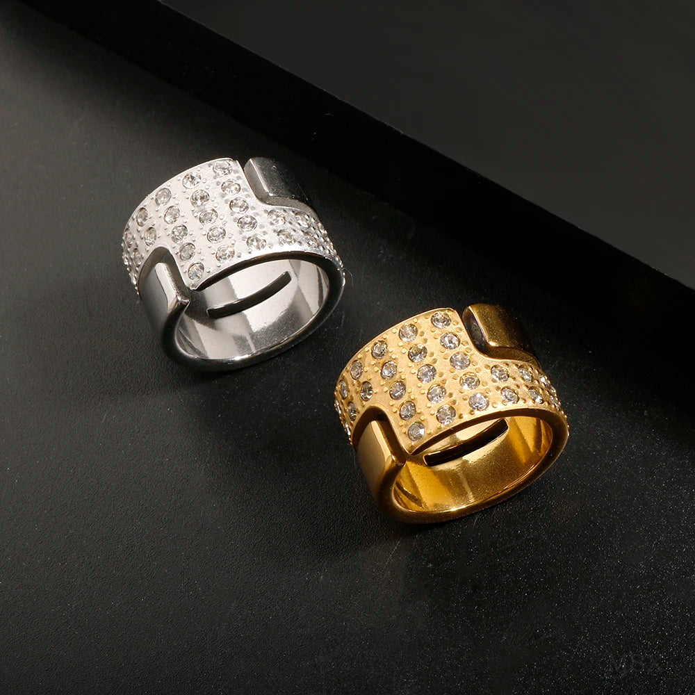 Anel Grazy Zircônias Banhado em Ouro 18K