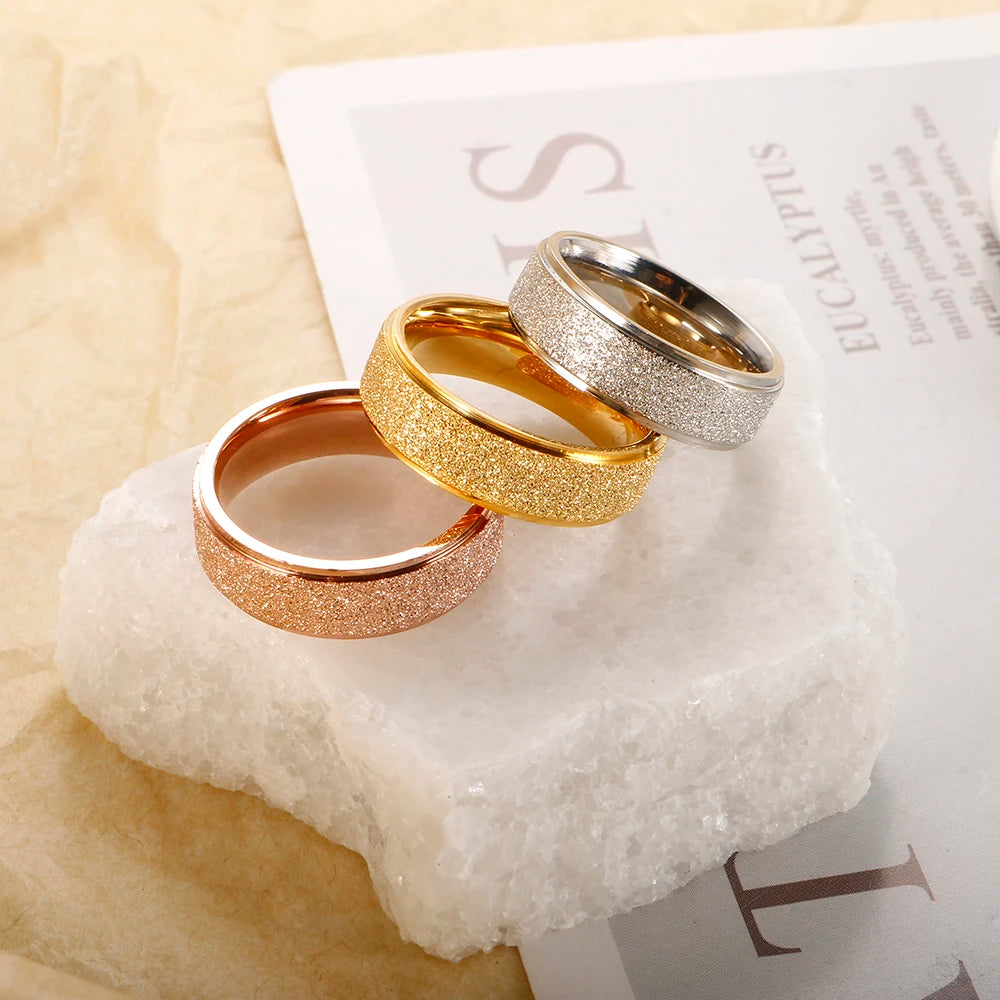 Anel Aliança Jateado Banhado em Ouro 18K