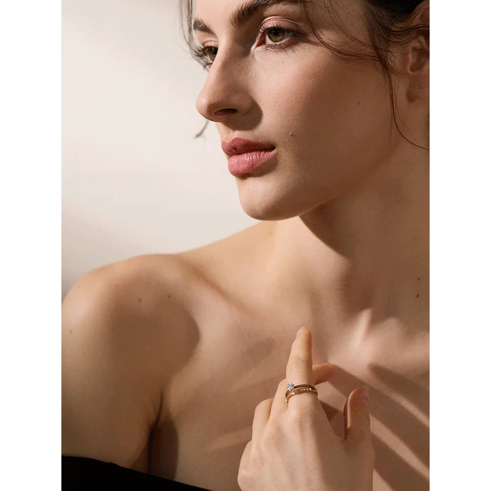 Anel Eternelle Zircônias Banhado em Ouro 18K