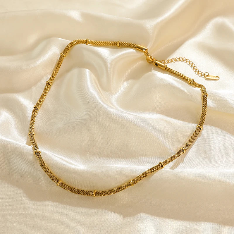 Colar Cúbico Zuyra Banhado em Ouro 18K