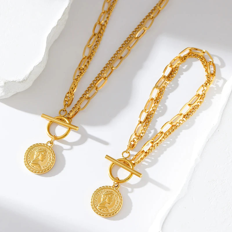 Conjunto Colar e Pulseira Medalha Banhado em Ouro 18K