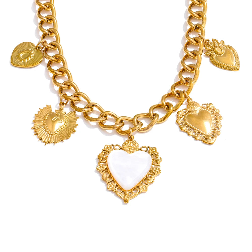 Colar Five Hearts Banhado em Ouro 18K