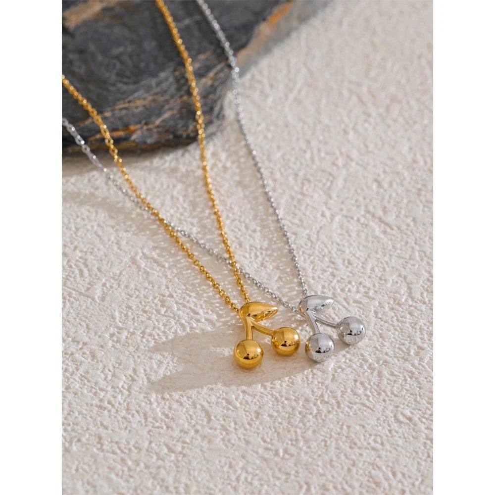 Colar Cereja Banhado em Ouro 18K