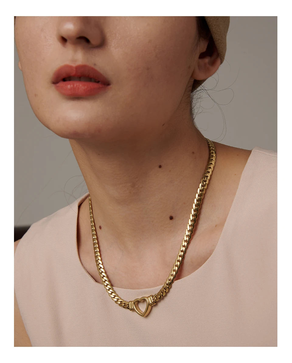 Colar Eternal Love Banhado em Ouro 18K