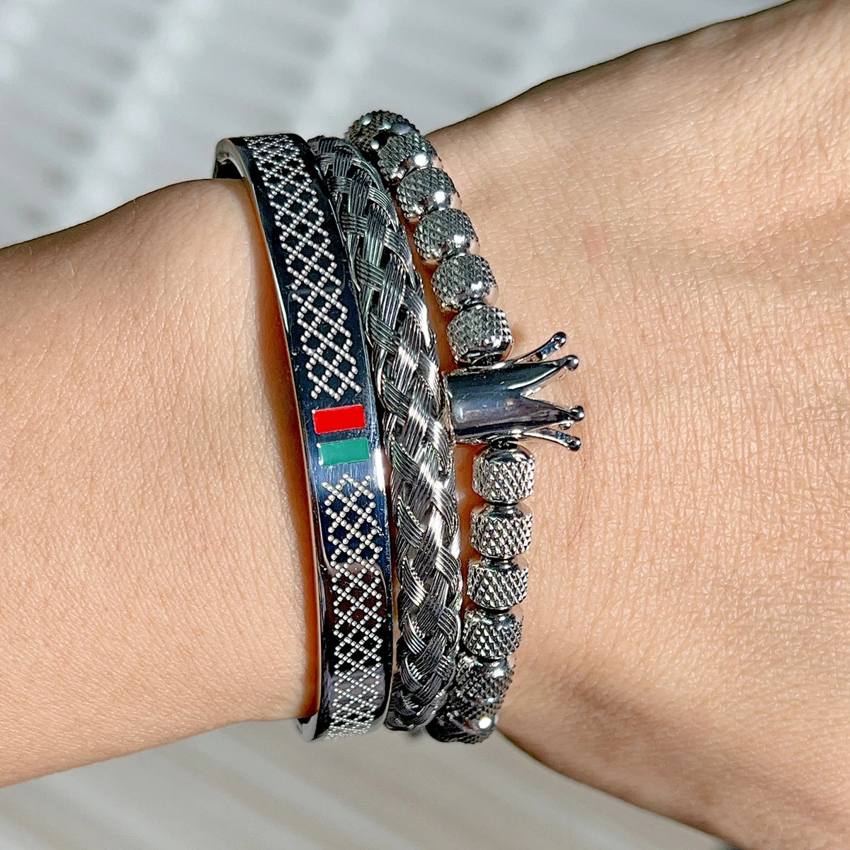 Kit 3 Pulseiras Coroa Masculina Banhado em Ouro 18K