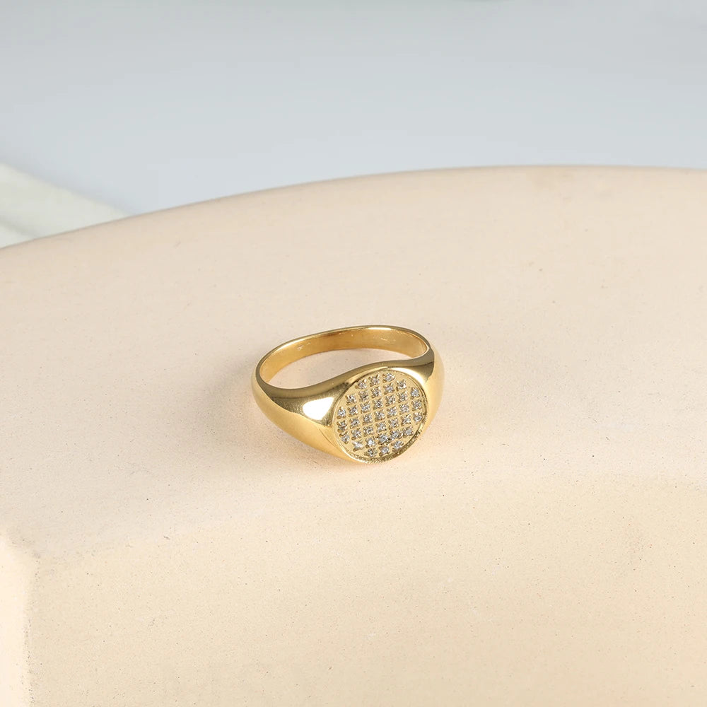 Anel Aurora Zircônias Banhado em Ouro 18K