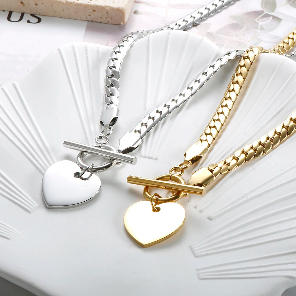 Colar Love Banhado em Ouro 18K