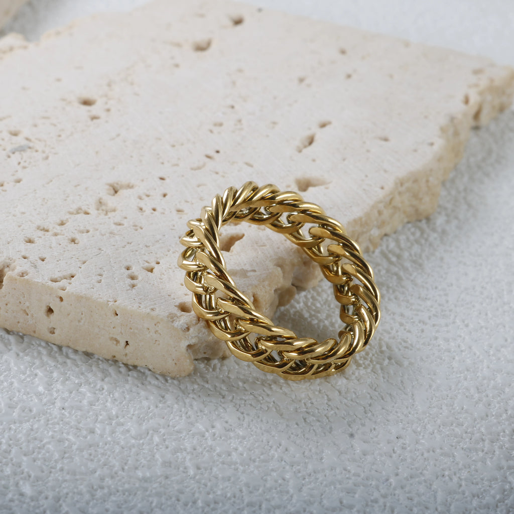 Anel Elo Cubano Banhado em Ouro 18K