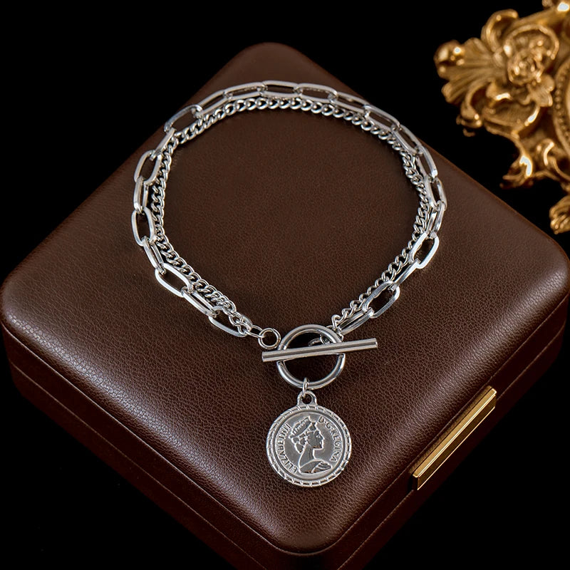 Conjunto Colar e Pulseira Medalha Banhado em Ouro 18K