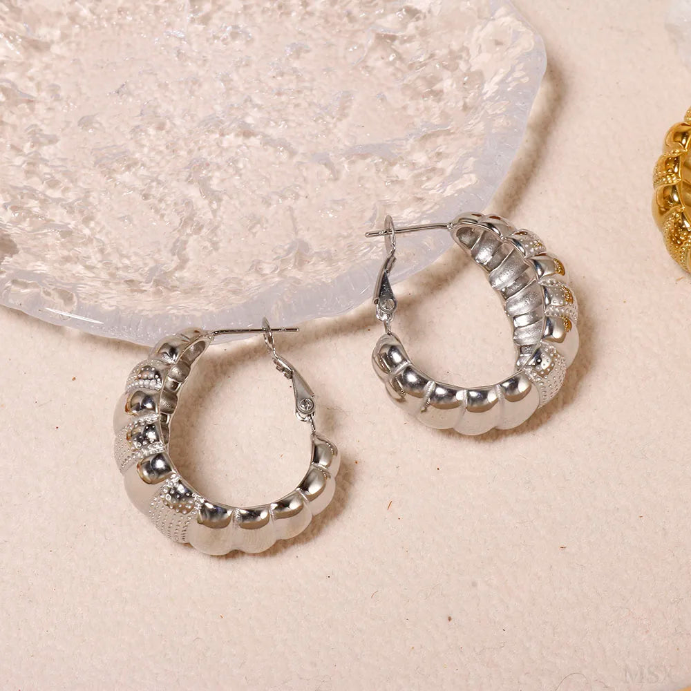 Brinco Croassaint Banhado em Ouro 18K