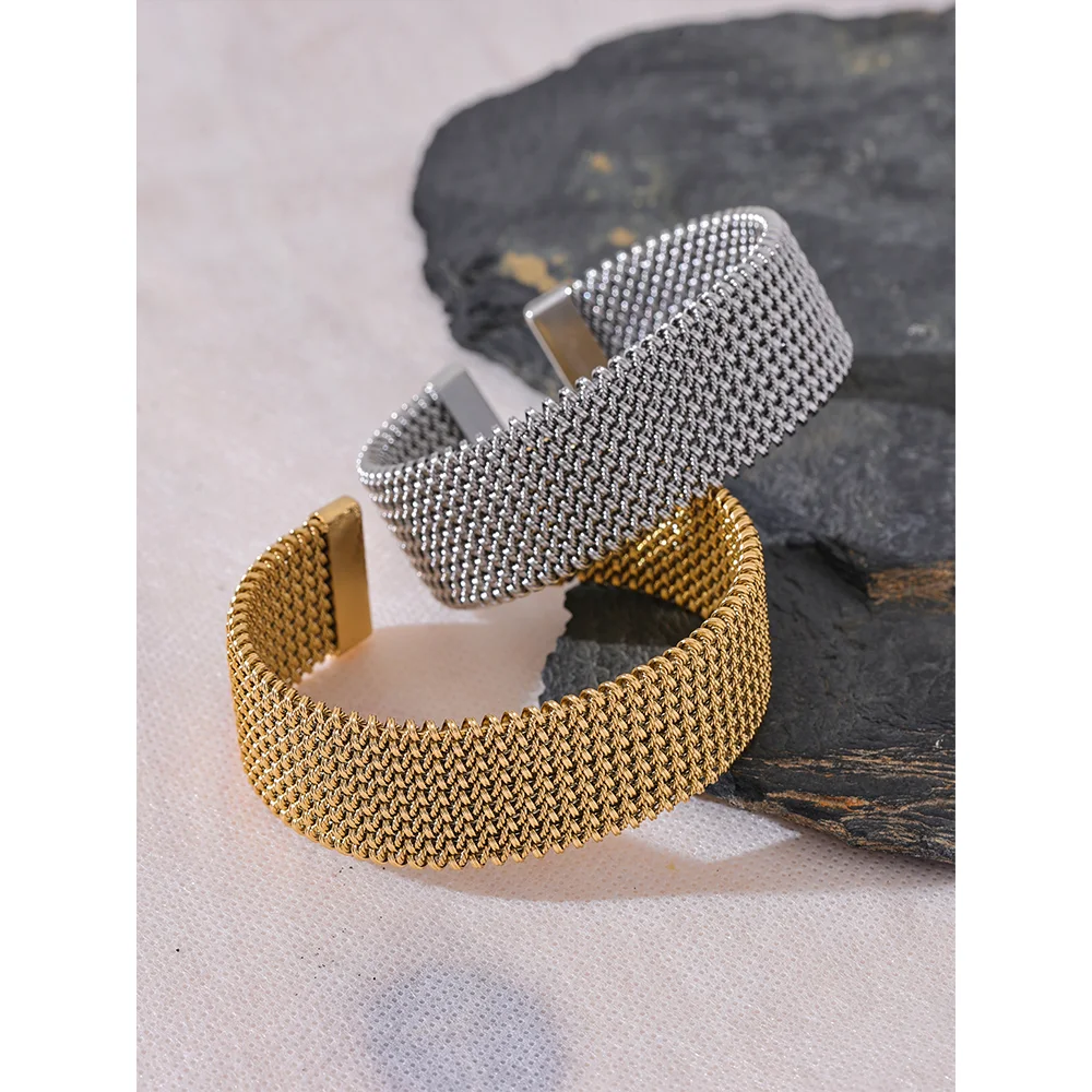 Bracelete Luxo 23mm Banhado em Ouro 18K