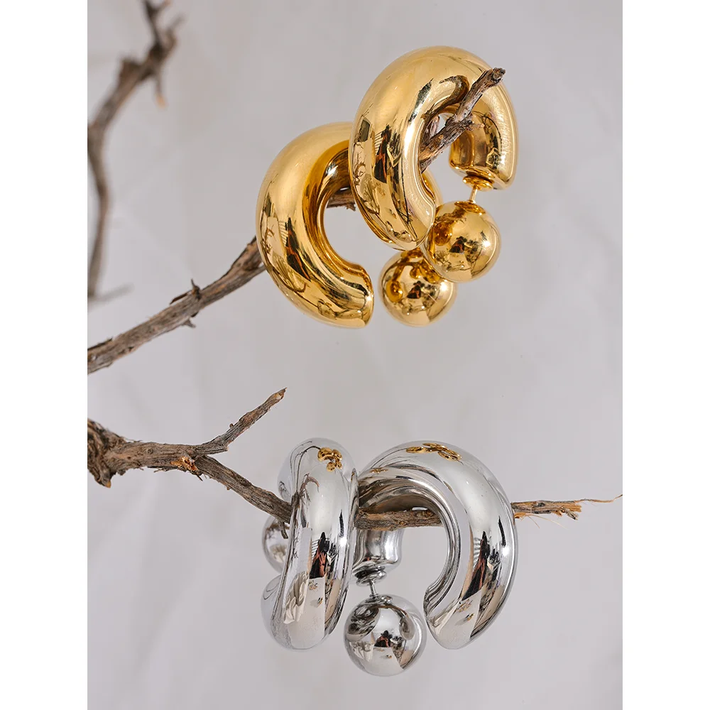 Brinco Meia Lua Banhado em Ouro 18K