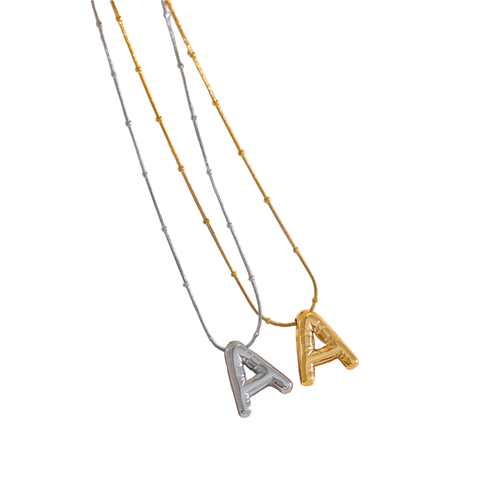 Colar Letra Banhado em Ouro 18K