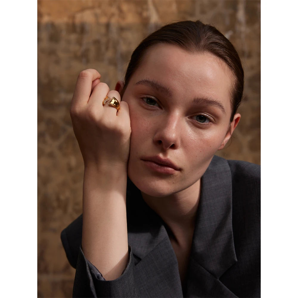 Anel Geométrico Regulável Banhado em Ouro 18K