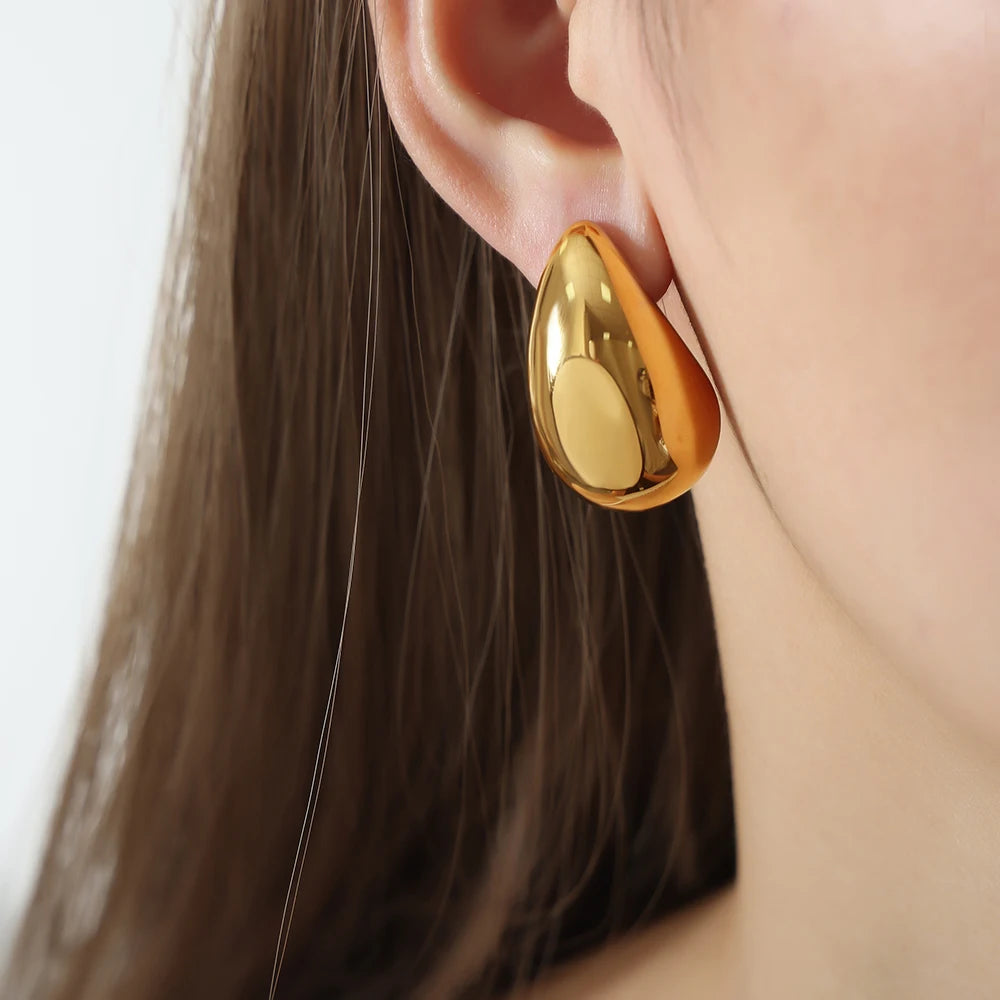 Brinco Gota Banhado em Ouro 18K