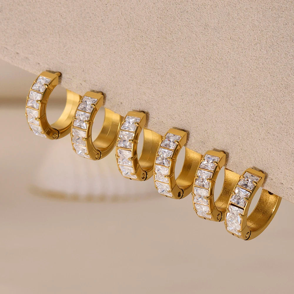 Brinco Argola Pedra Cubica Banhado em Ouro 18K