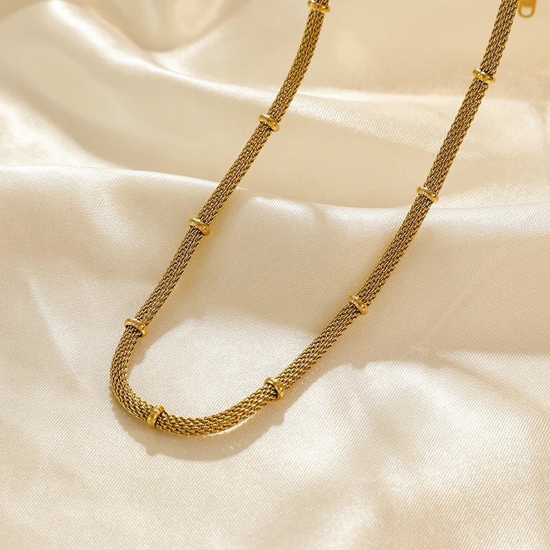 Colar Cúbico Zuyra Banhado em Ouro 18K