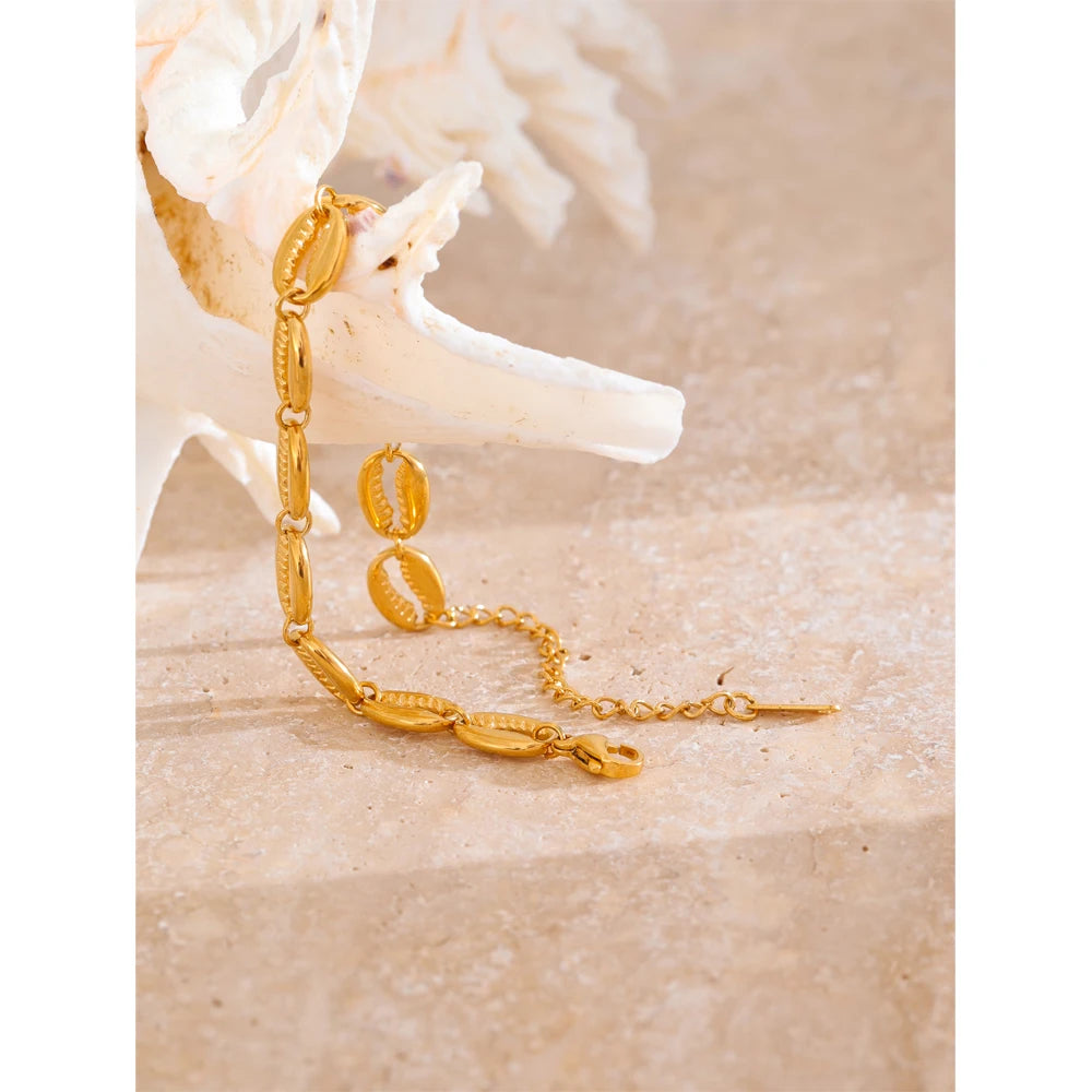 Pulseira Conchas Banhado em Ouro 18K