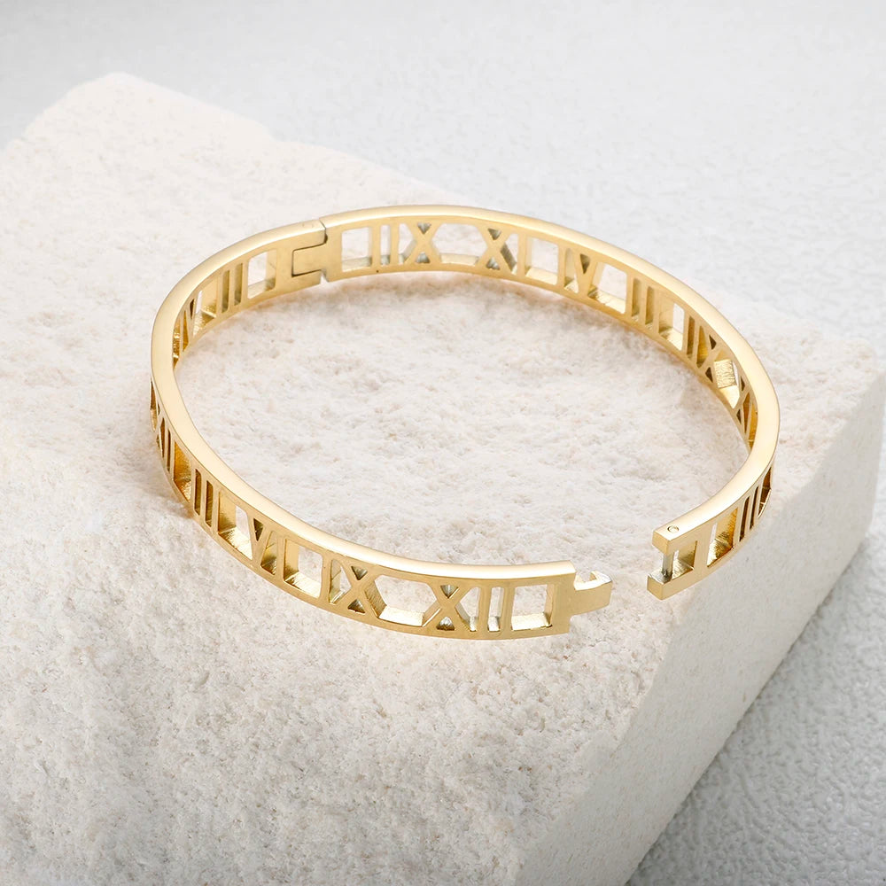 Bracelete Algarismo Romano Banhado em Ouro 18K