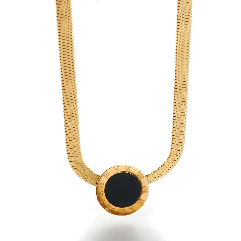 Colar Duplo Cobra Algarismo Romano Banhado em Ouro 18K