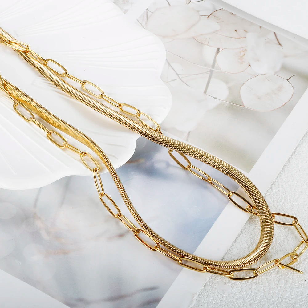 Colar Duplo Cobra e Elos Banhado em Ouro 18K