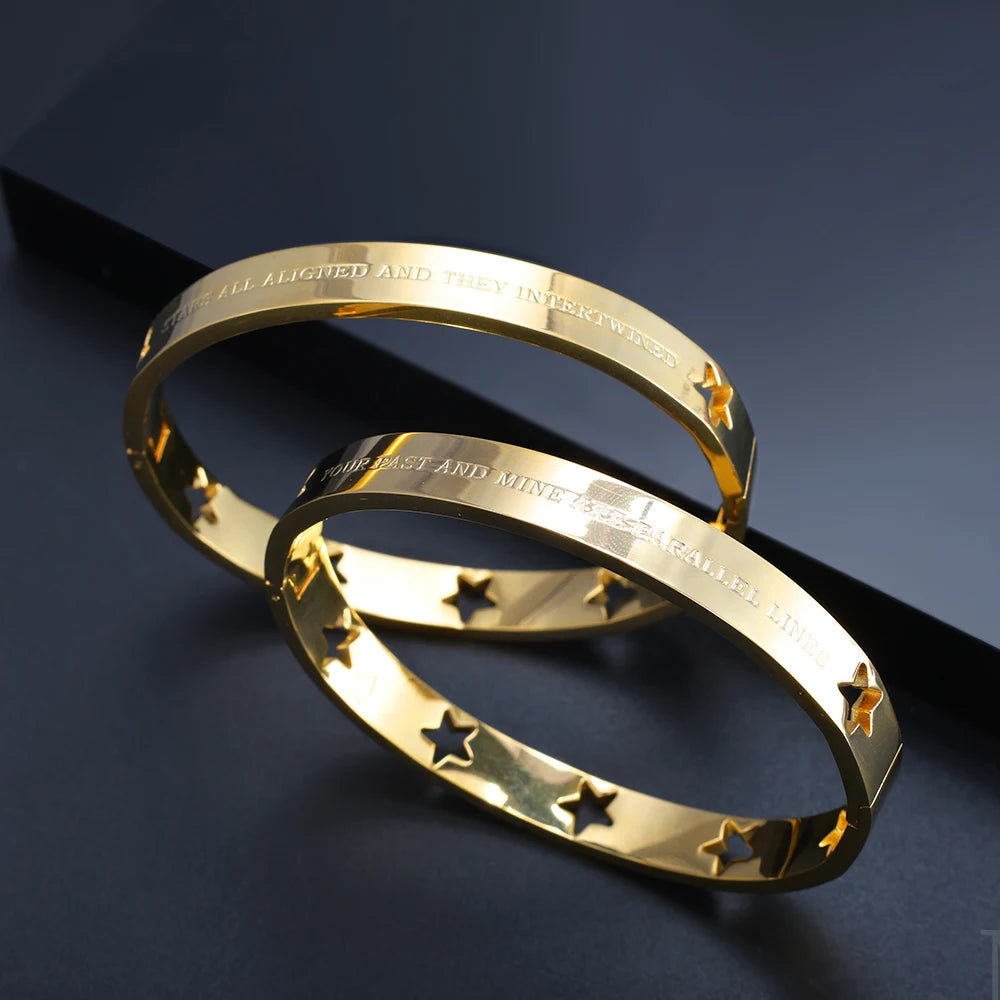 Conjunto Braceletes Estrelas Banhado em Ouro 18K