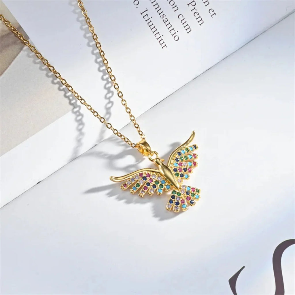 Colar Pássaro Banhado em Ouro 18K