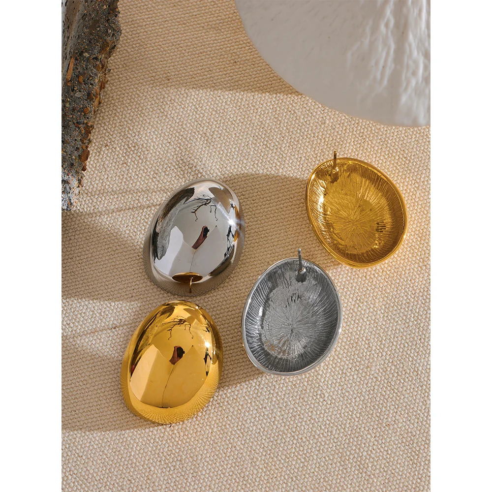 Brinco Esfera Irregular Banhado em Ouro 18K