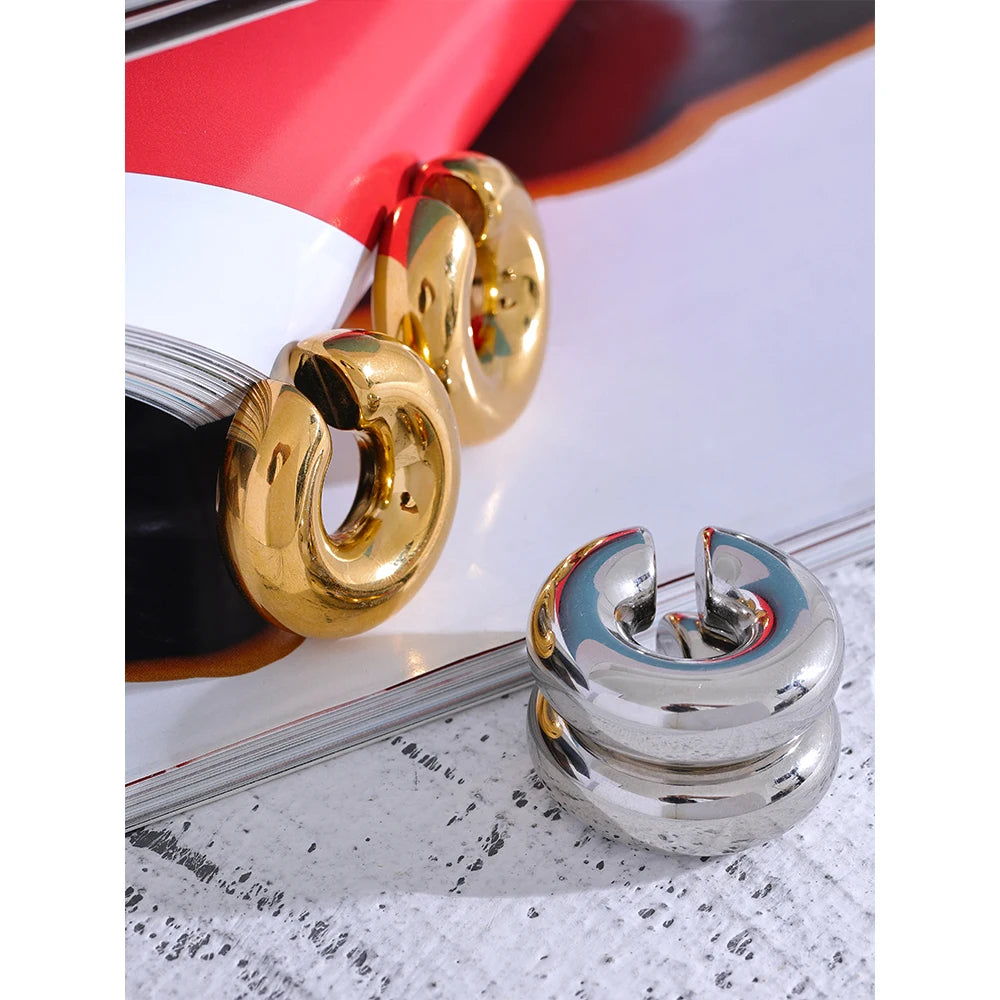 Brinco Piercing Fake Robusto Banhado em Ouro 18K