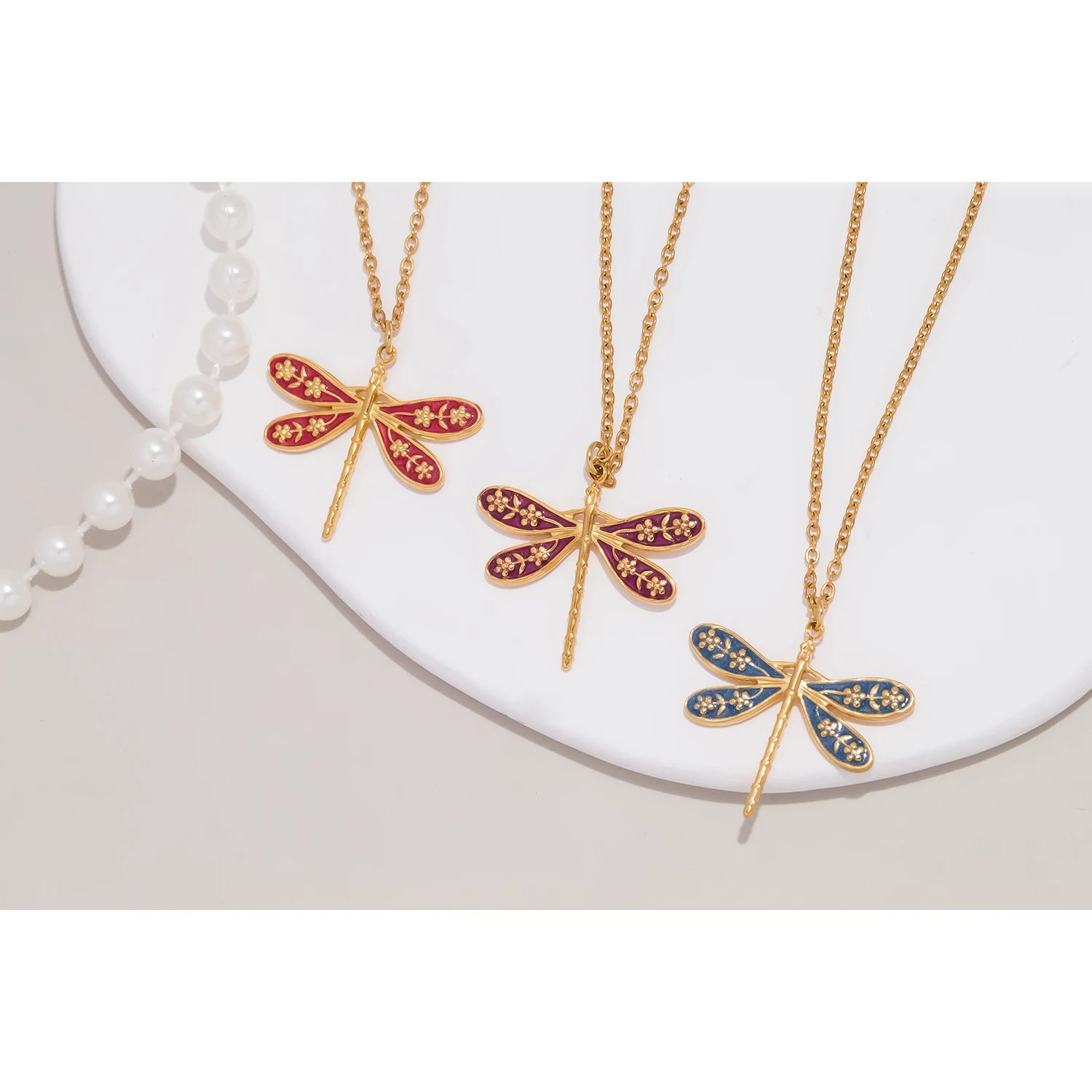 Colar Libélula Banhado em Ouro 18K