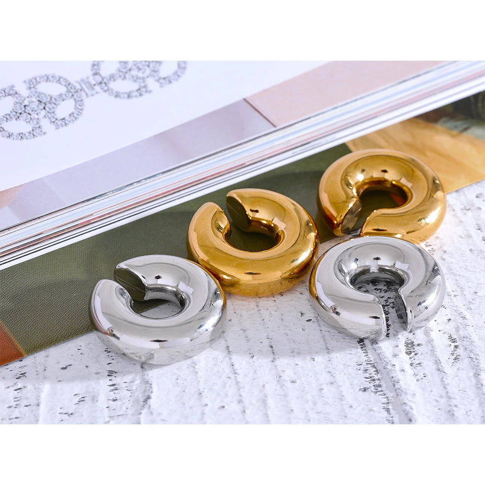 Brinco Piercing Fake Robusto Banhado em Ouro 18K