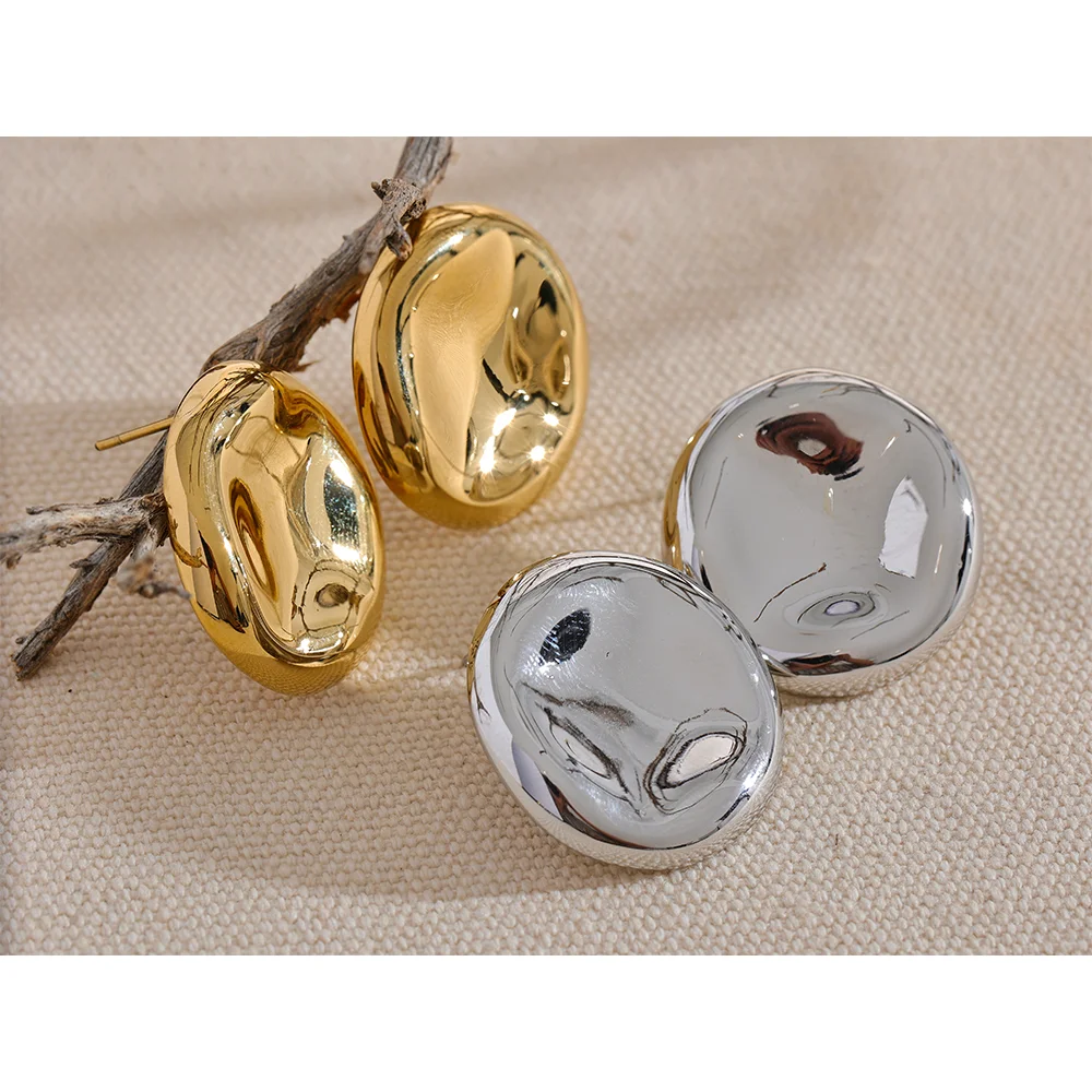 Brinco Minimalista Aurora Banhado em Ouro 18K