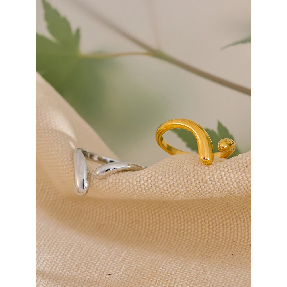 Anel Minimalista Regulável Banhado em Ouro 18K