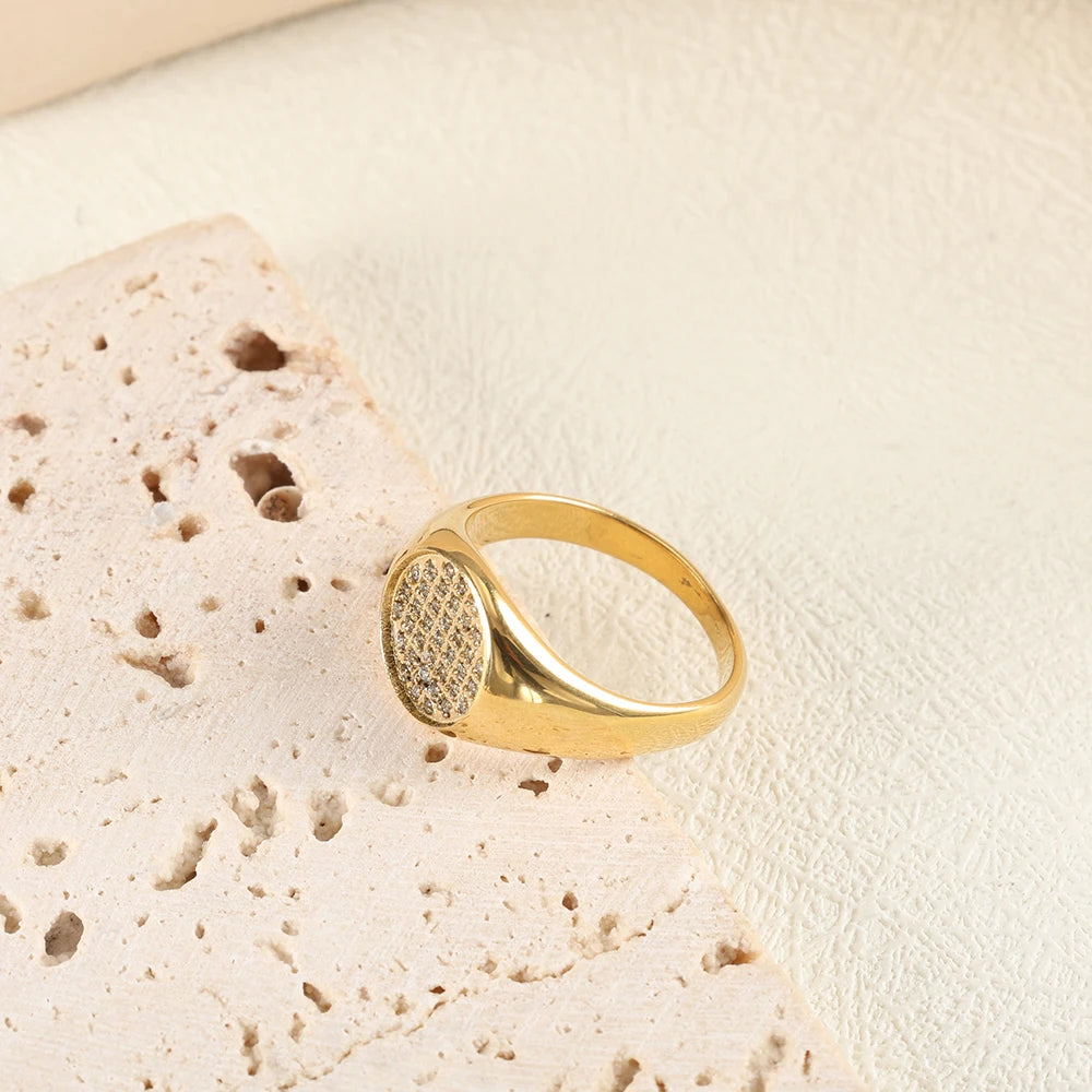 Anel Aurora Zircônias Banhado em Ouro 18K