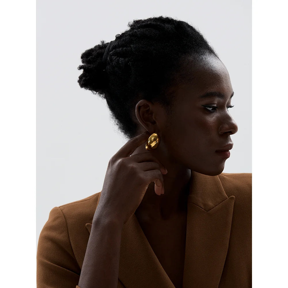 Brinco Esfera Irregular Banhado em Ouro 18K