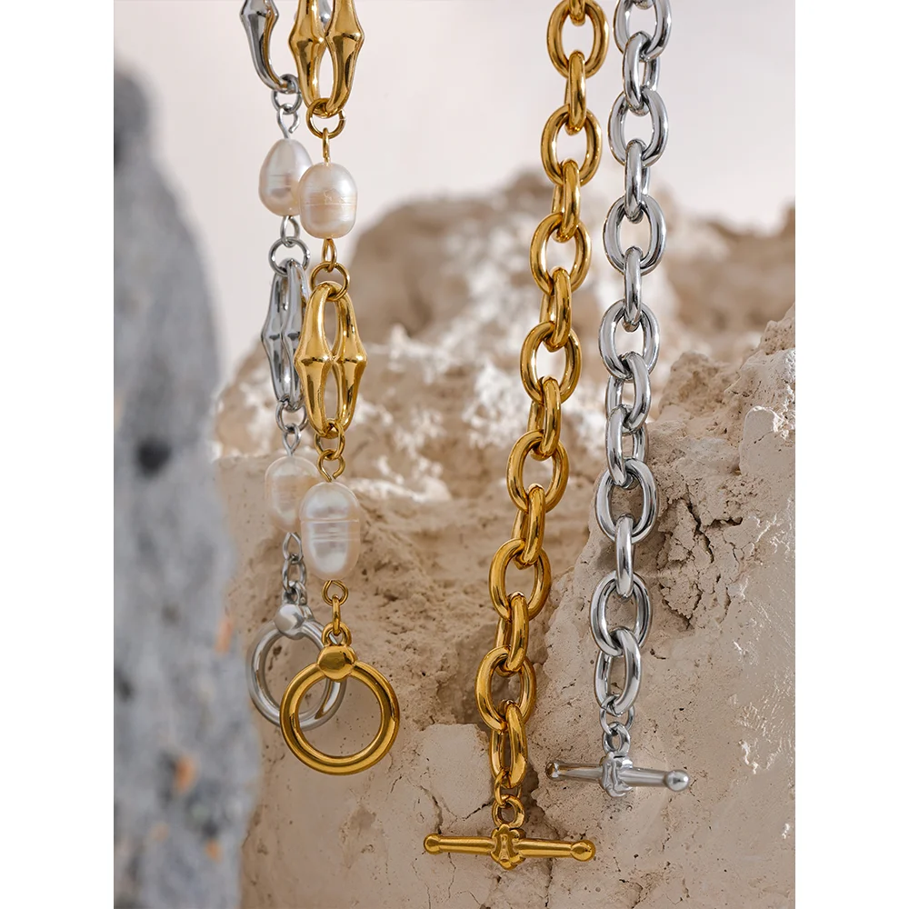 Pulseira Elos com Pérolas Banhado em Ouro 18K