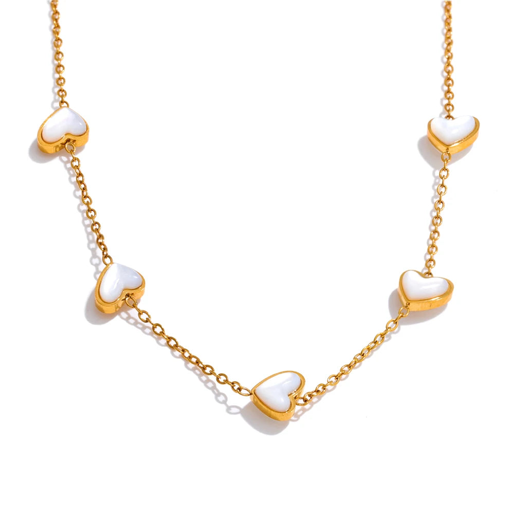 Colar Encanto do Amor Banhado em Ouro 18K