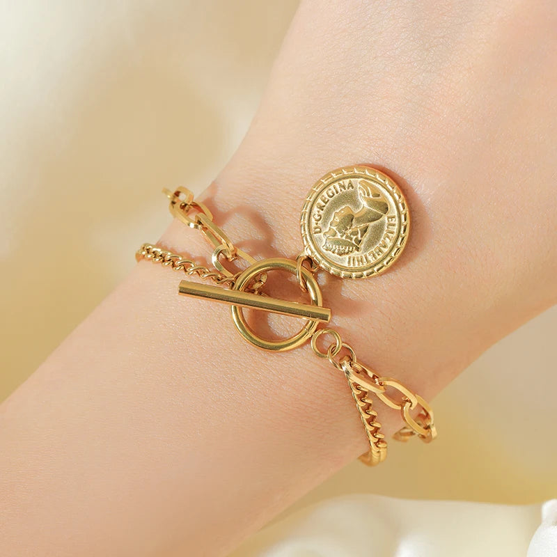 Conjunto Colar e Pulseira Medalha Banhado em Ouro 18K