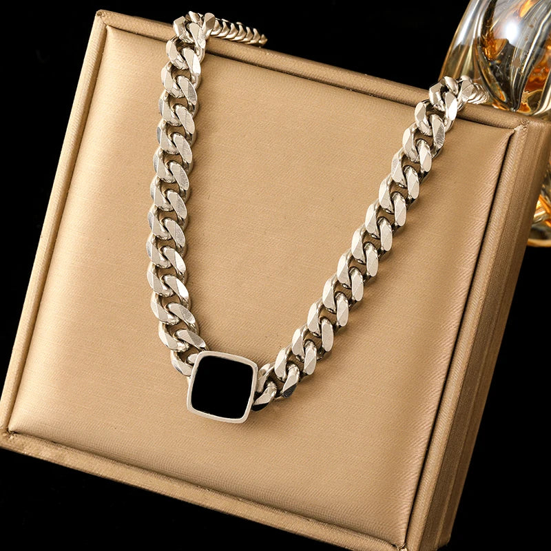 Colar Ônix Banhado em Ouro 18K