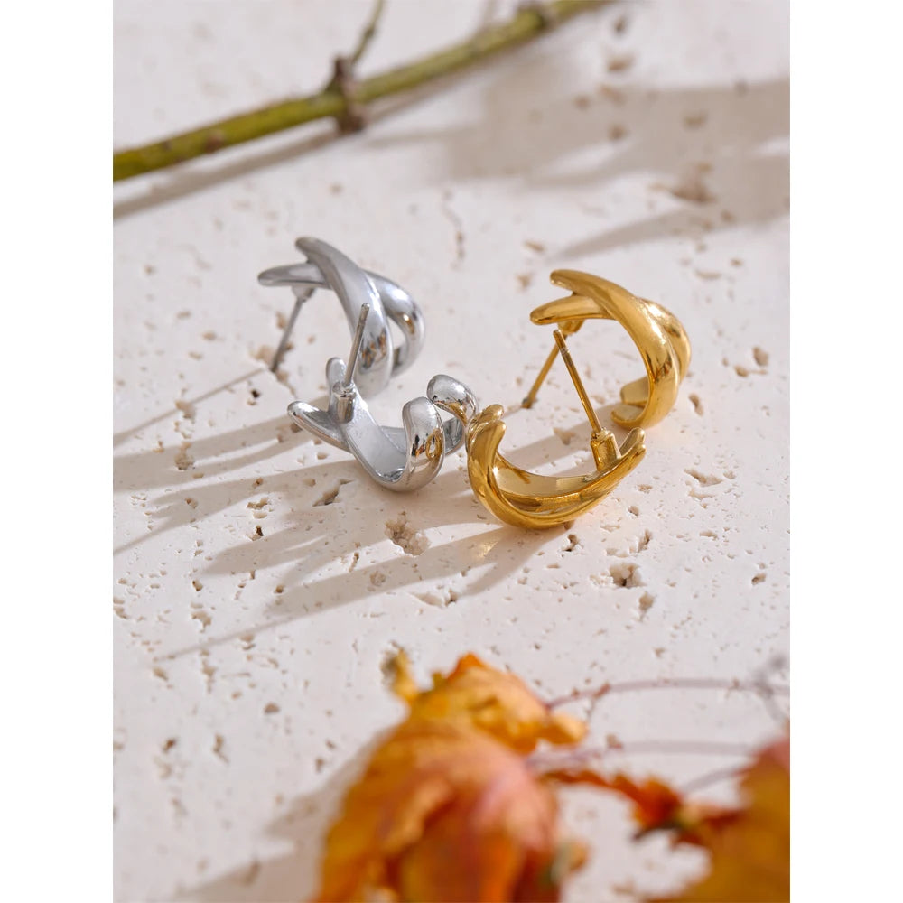 Brinco X Banhado em Ouro 18K