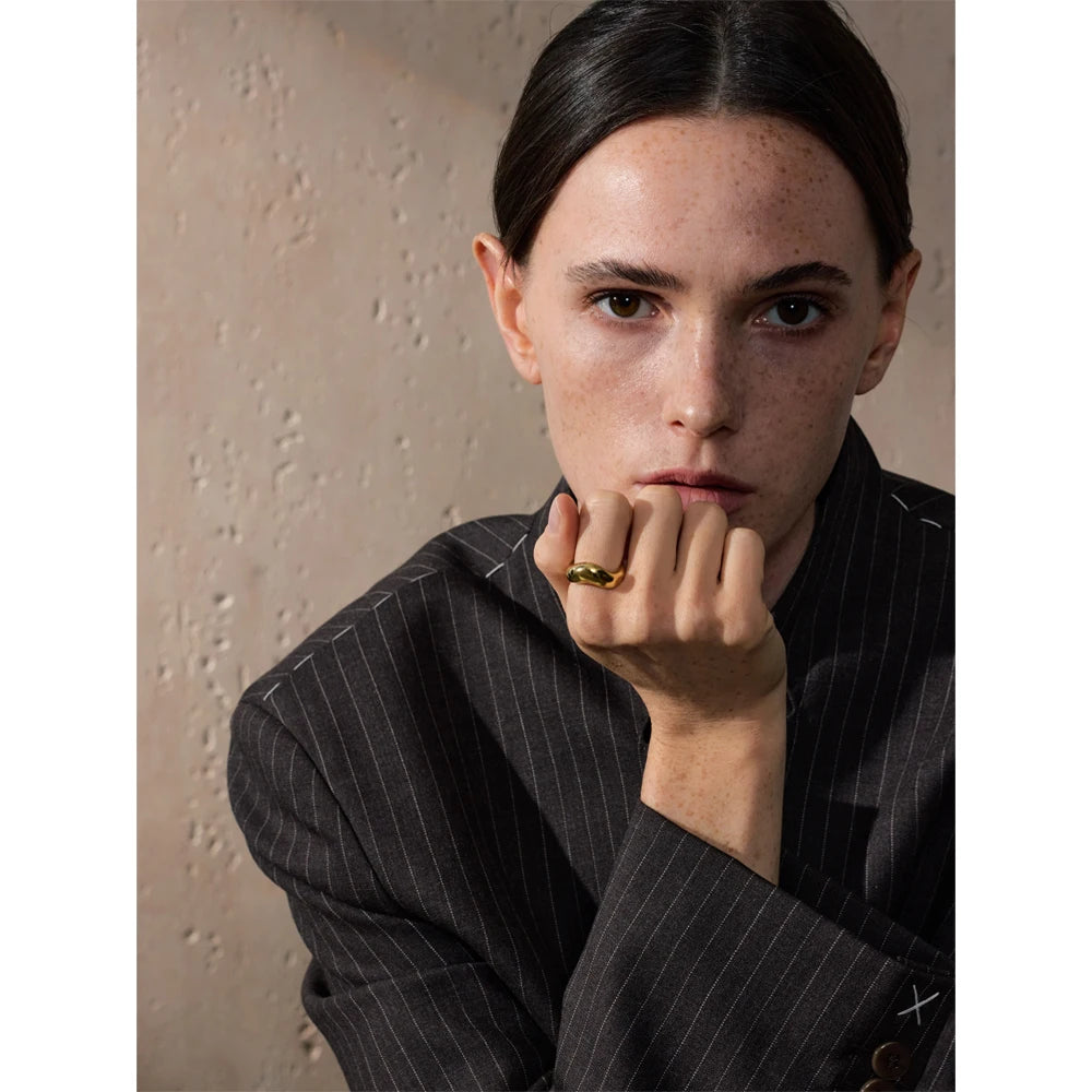 Anel Onda Dourada Banhado em Ouro 18K